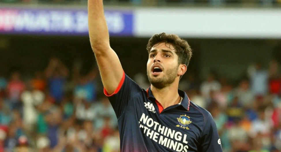 17.68 and 50 Wickets, Still Released: Lancashire's Call Was Squad Accounting, Not a Cricket Verdict 17.68 and 50 Wickets, Still Released: Lancashire's Call Was Squad Accounting, Not a Cricket Verdict